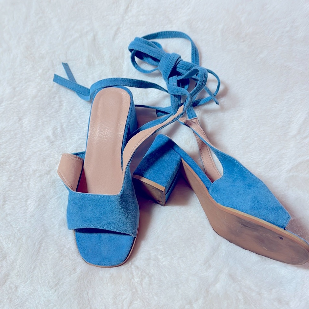 💙💙 cute blue little lace up sandals 💙💙